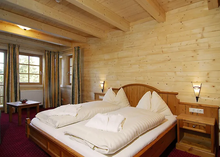 Almdorf Reiteralm فندق Gleiming